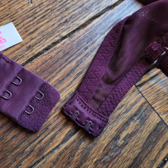 NEW 32C PINK VICTORIAS SECRET plum|purple floral lace date night push up bra - Picture 3 of 7